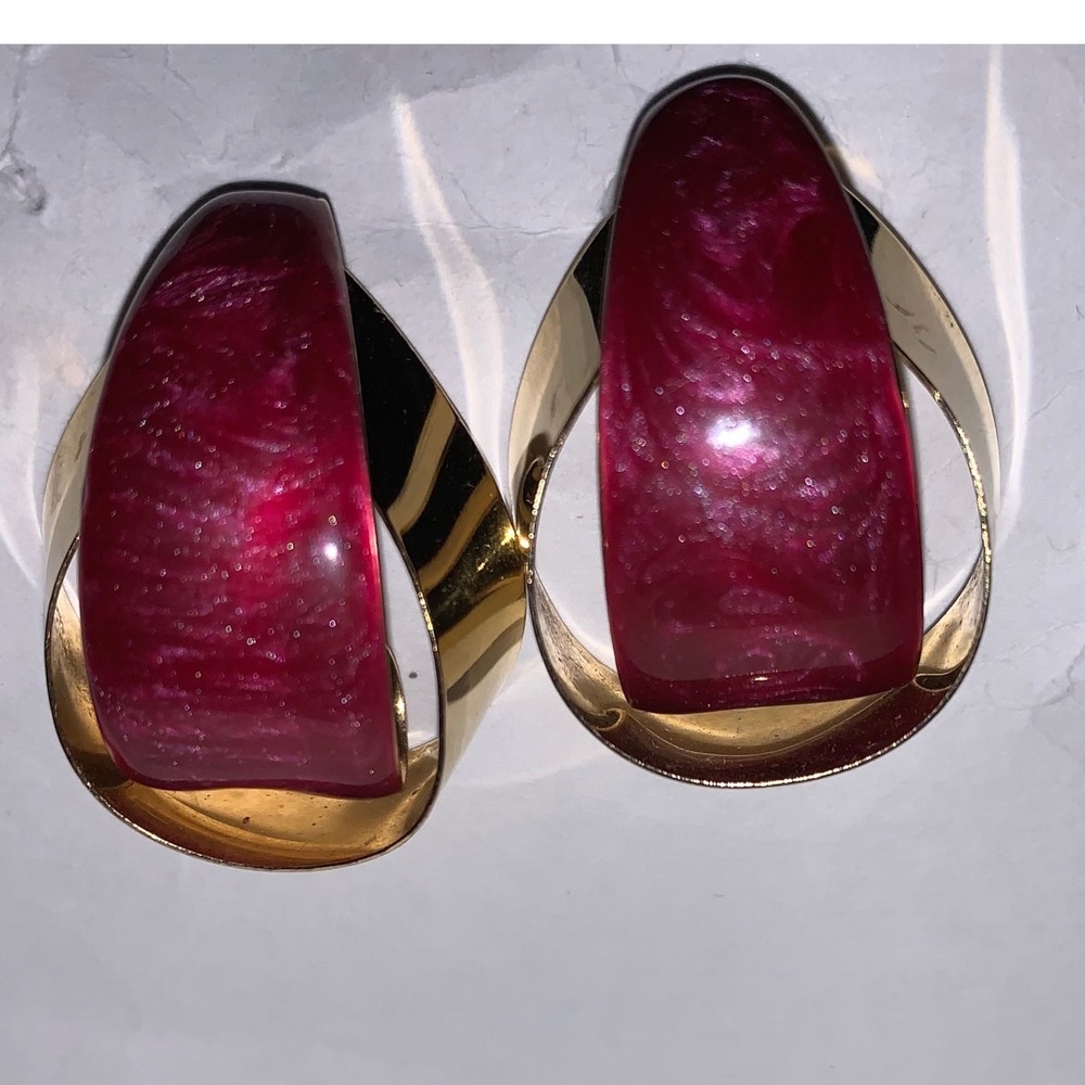 Vintage Gold Tone Fuchsia Pink Marbled Resin Sculptural Statement‎ Earrings Post